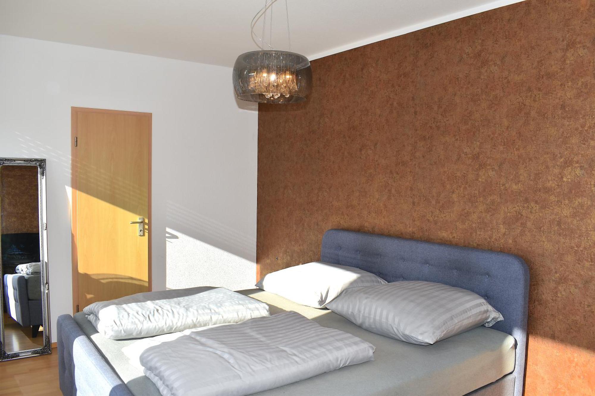 City-Dach-Apartment Mit Loggia - Balkon - Kamin Cottbus Eksteriør billede